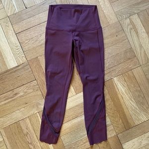 LULULEMON pants size 4 😍😍😍😍😍😍